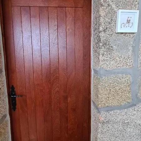 Isatour -natural Park House * ווזלה