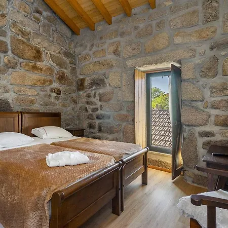 Isatour -natural Park House