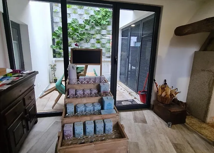 Isatour -natural Park House فوزيلا