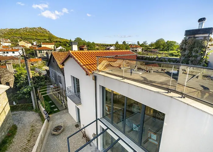 Isatour -natural Park House